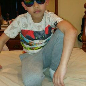 Meet your Posher, Kayo